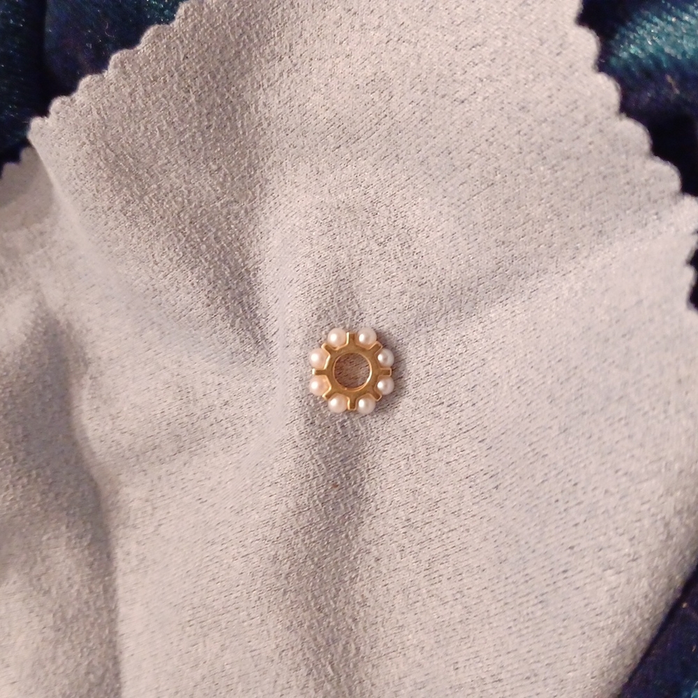 14kt Gold Pearl Story Charm